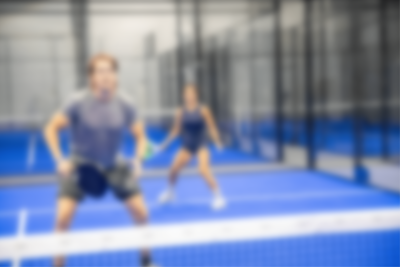 Play freely on the padel courts